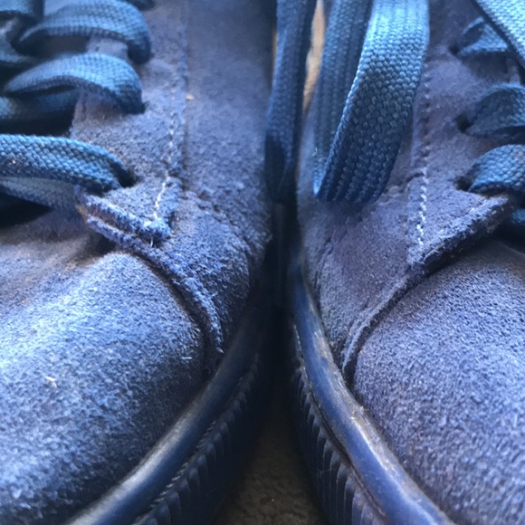 Men’s 10 Puma Suede Sneakers - Picture 5 of 15